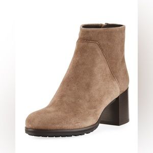 Aquatalia Everett suede brown block heel ankle boot